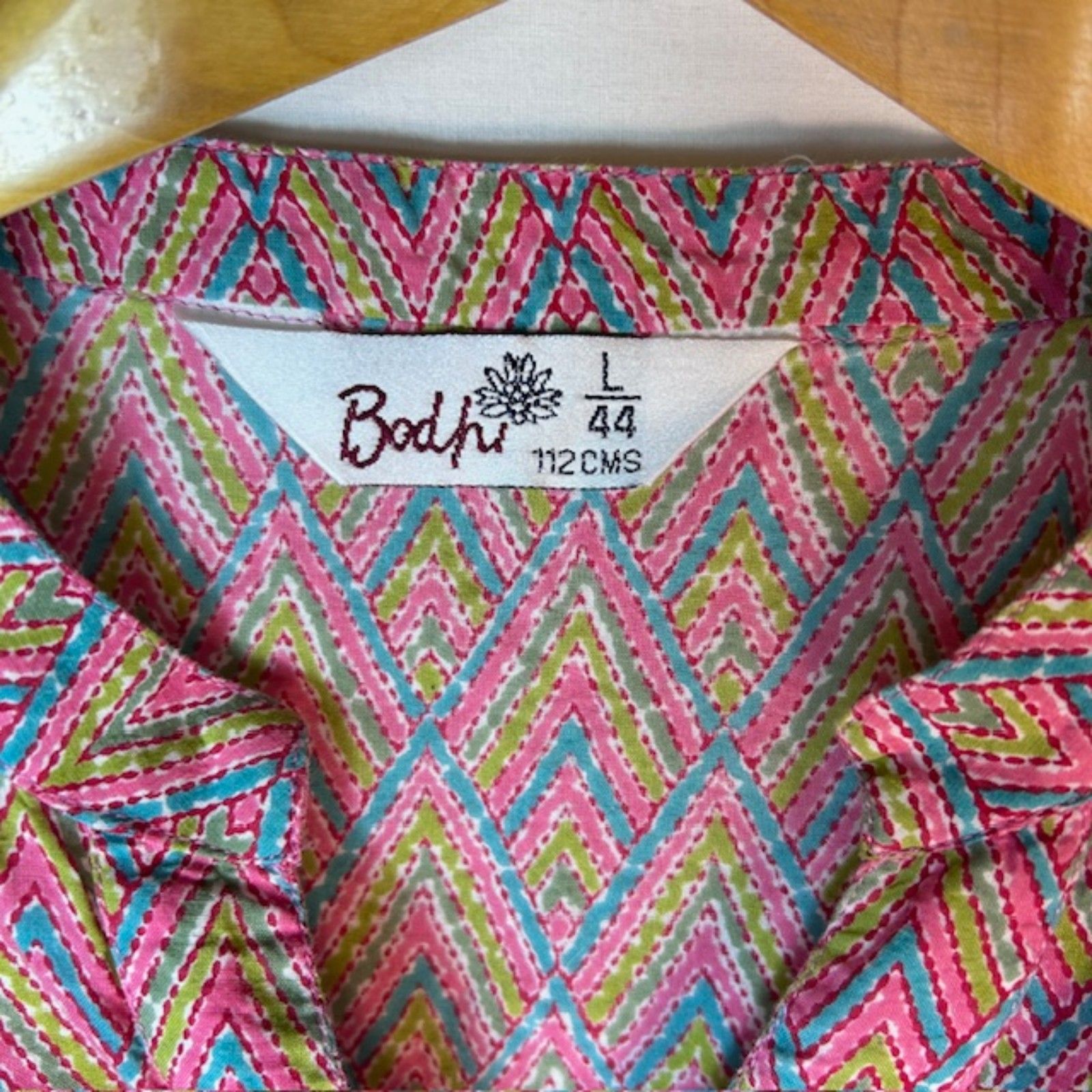 Bodhi Womens Nwot Multicolor Chevron Print V-Neck 3/4 Sleeve Tunic Top Size L — image 5 of 8